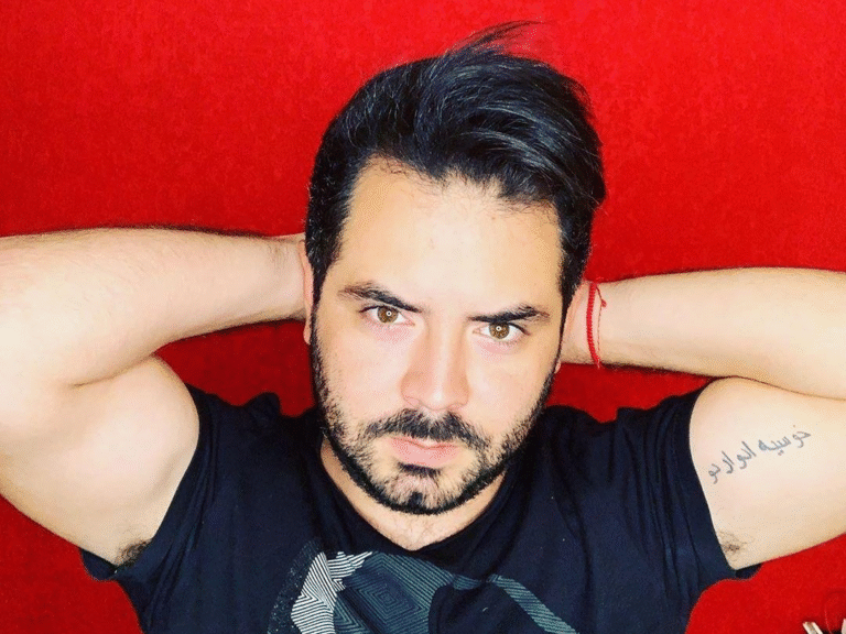 José Eduardo Derbez Leads ViX’s New Fantasy Comedy Infelices Para Siempre Filming in Spain